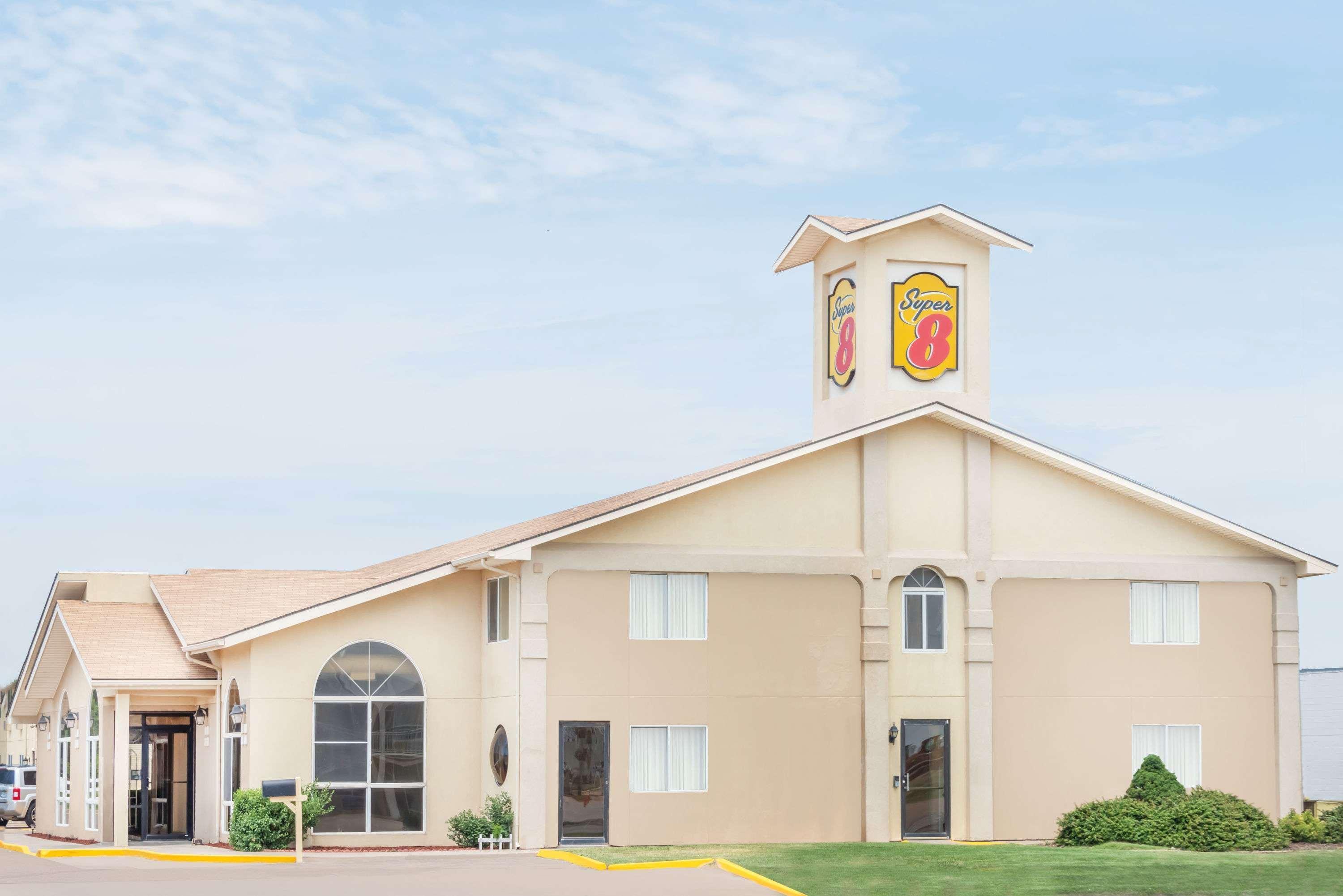 Super 8 By Wyndham Liberal Ks Exterior foto